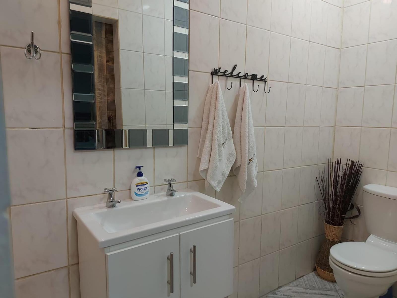 Kraaifontein Villa Mariss Guesthouse מראה חיצוני תמונה